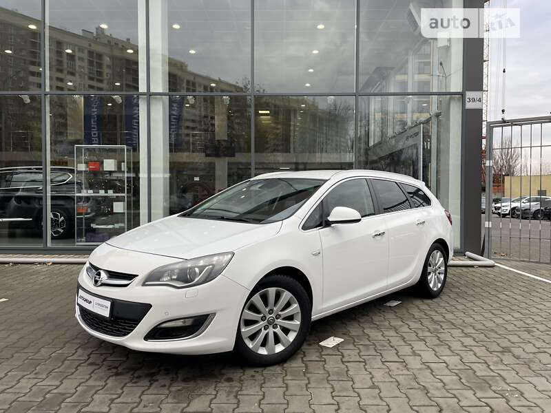 Универсал Opel Astra 2012 в Одессе