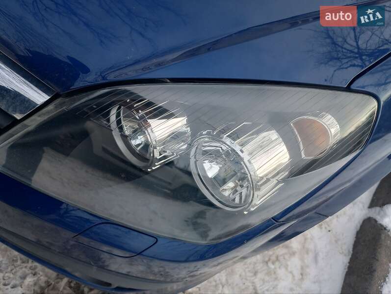 Универсал Opel Astra 2006 в Белой Церкви