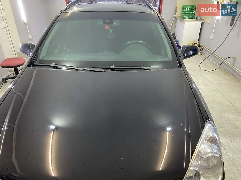 Универсал Opel Astra 2007 в Звягеле