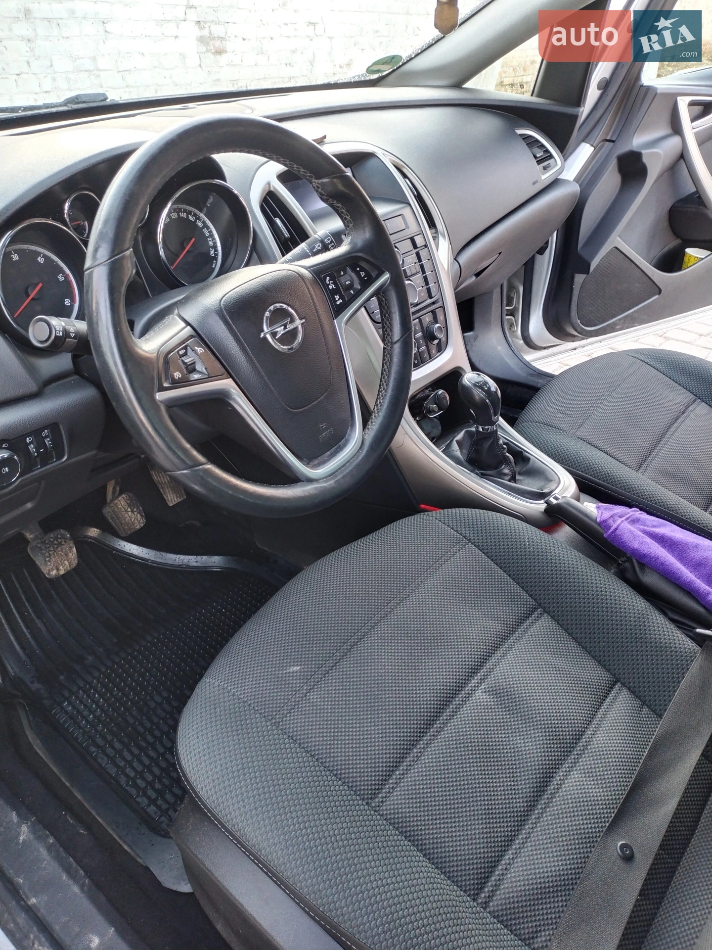 2011 Opel Astra - мініатюра 4