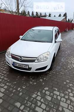 Универсал Opel Astra 2007 в Каменке-Бугской