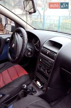 Универсал Opel Astra 2002 в 