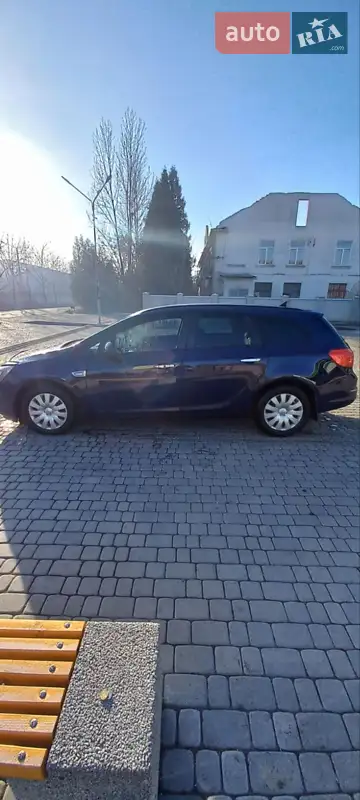 Opel Astra 2014