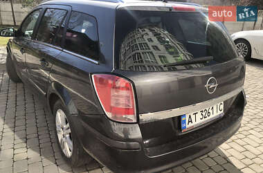 Универсал Opel Astra 2009 в 