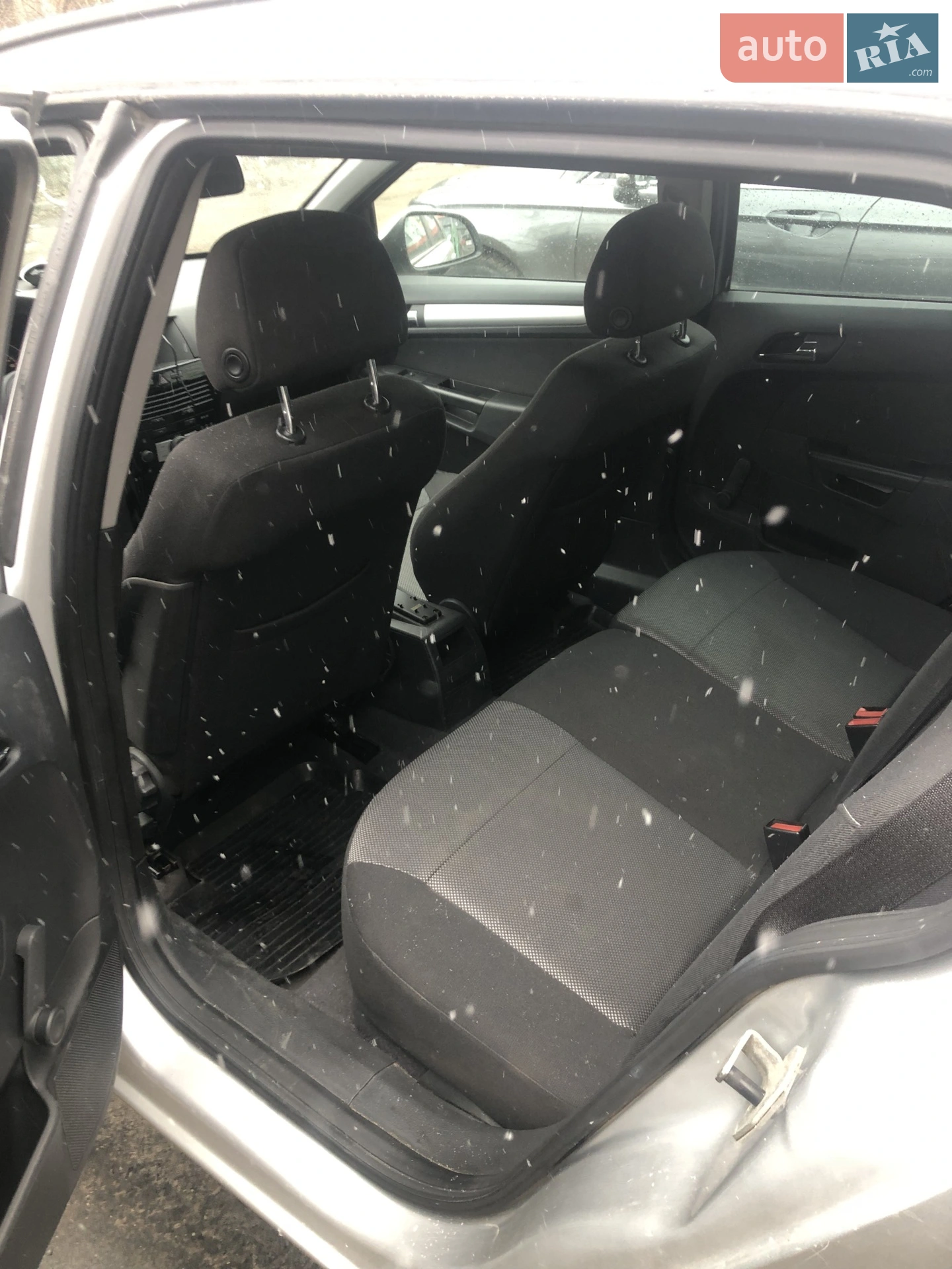 2010 Opel Astra - мініатюра 9