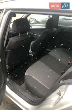Универсал Opel Astra 2010 в 