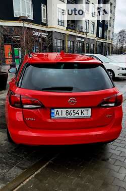 Универсал Opel Astra 2017 в Ирпене