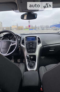 Універсал Opel Astra 2011 в Кам'янець-Подільському