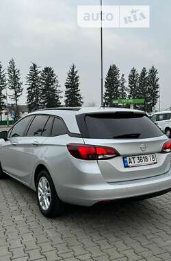 Универсал Opel Astra 2018 в 