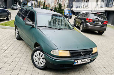 Универсал Opel Astra 1995 в Ивано-Франковске