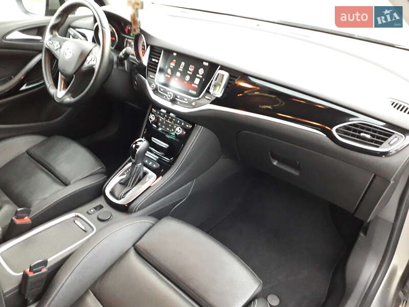 Універсал Opel Astra 2016 в Ковелі