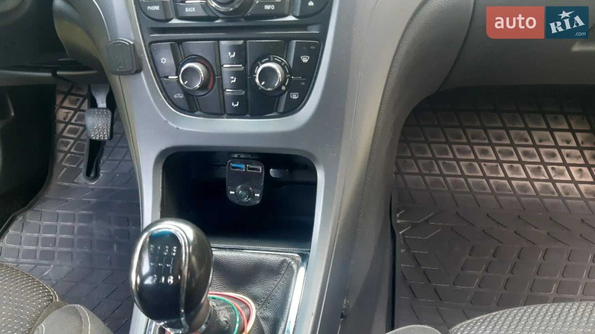 2012 Opel Astra - мініатюра 9