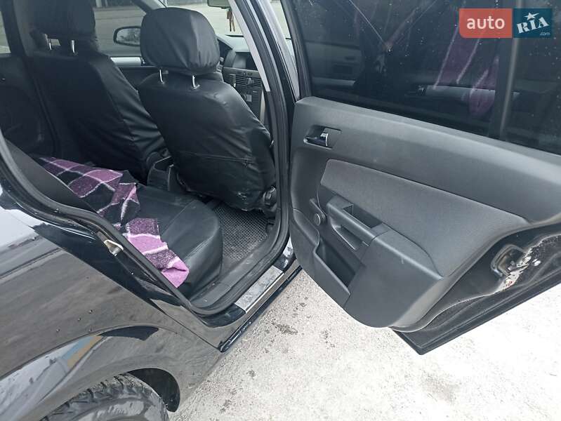 Универсал Opel Astra 2006 в Терновке