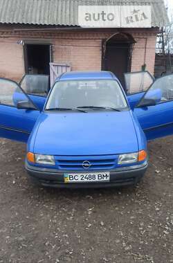 Седан Opel Astra 1994 в Фастове