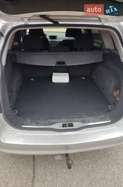 Универсал Opel Astra 2006 в 