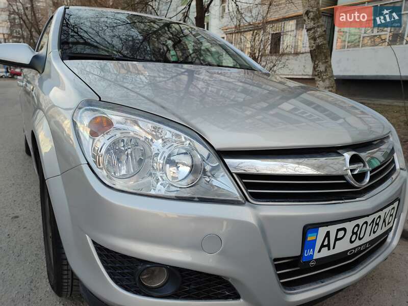 Opel Astra 2007