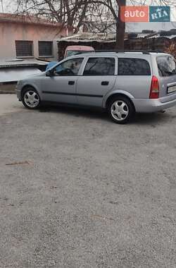 Универсал Opel Astra 2000 в 