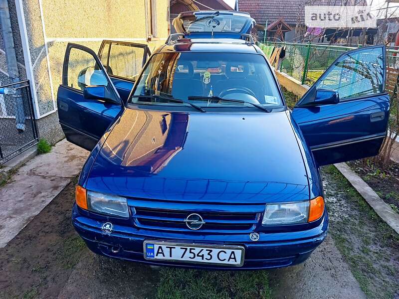 Универсал Opel Astra 1992 в Коломые