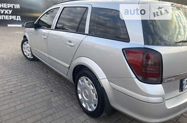 Универсал Opel Astra 2008 в Кривом Роге