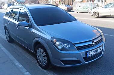 Универсал Opel Astra 2005 в Гайсине