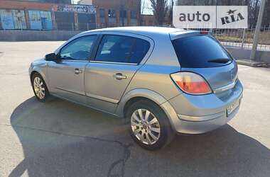 Хетчбек Opel Astra 2004 в Кропивницькому