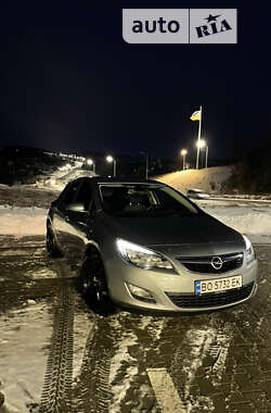 Хетчбек Opel Astra 2010 в Тернополі