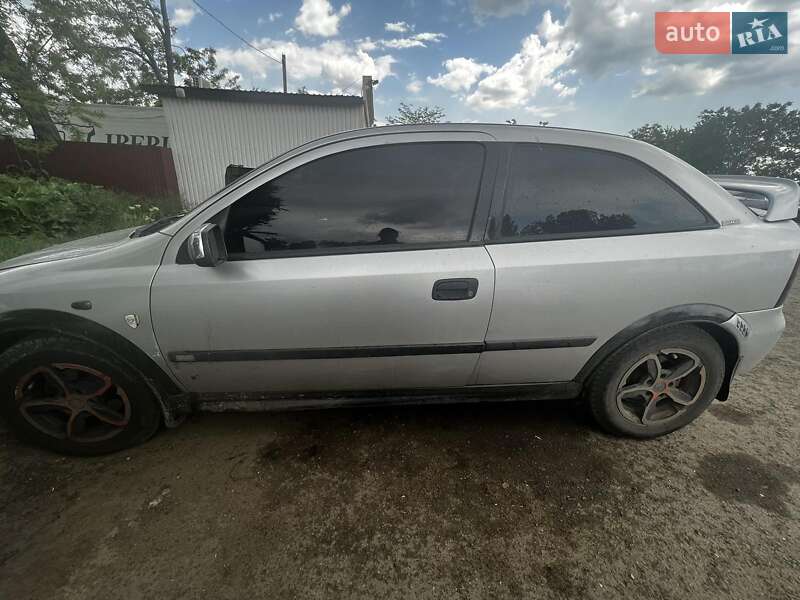 Opel Astra 2002