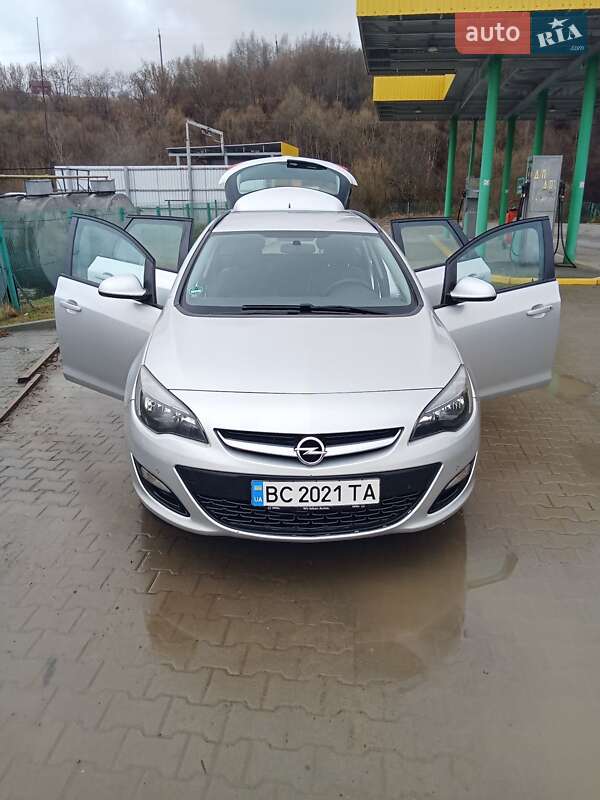 Универсал Opel Astra 2015 в Львове фото 29 Универсал Opel Astra 2015 в Львове