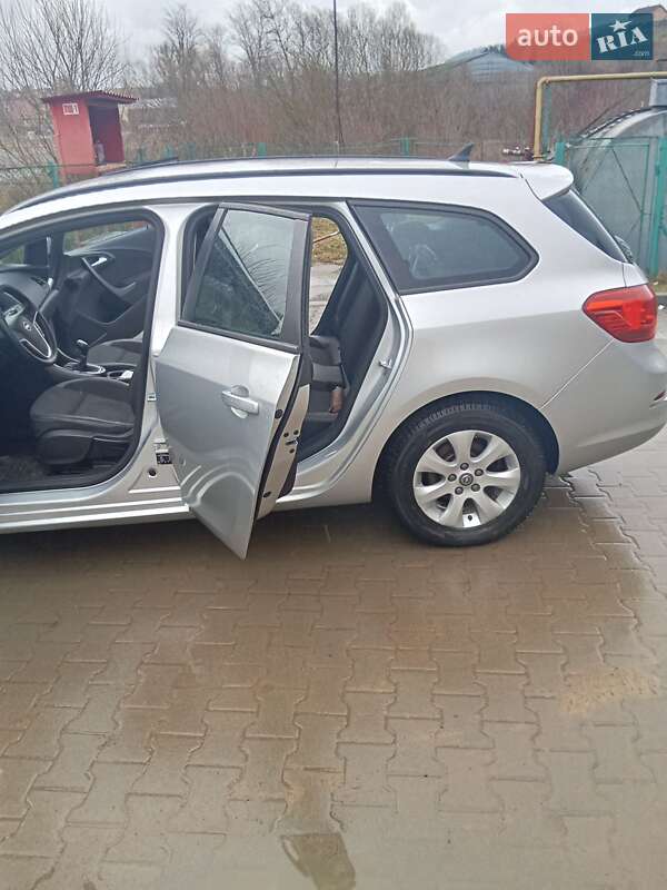 Универсал Opel Astra 2015 в Львове фото 40 Универсал Opel Astra 2015 в Львове