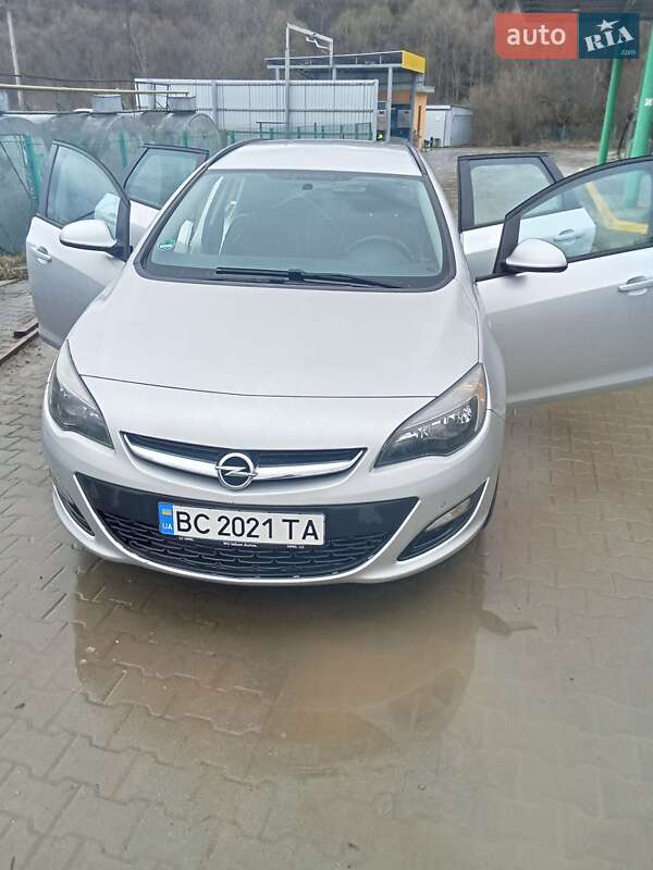 Универсал Opel Astra 2015 в Львове фото 44 Универсал Opel Astra 2015 в Львове