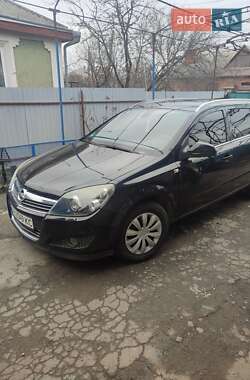 Универсал Opel Astra 2009 в Хмельнике