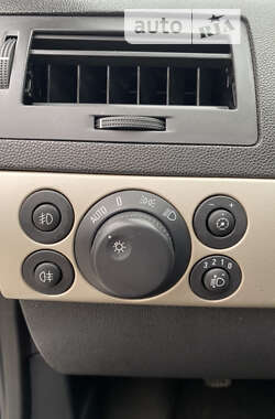 Хэтчбек Opel Astra 2007 в 