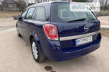 Универсал Opel Astra 2009 в Кролевце