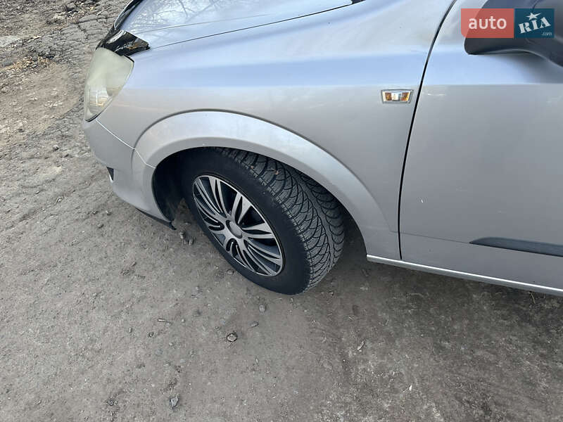 Хэтчбек Opel Astra 2008 в Одессе фото 16 Хэтчбек Opel Astra 2008 в Одессе