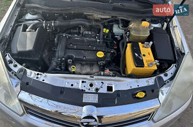 Хэтчбек Opel Astra 2008 в Одессе