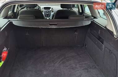 Универсал Opel Astra 2013 в 