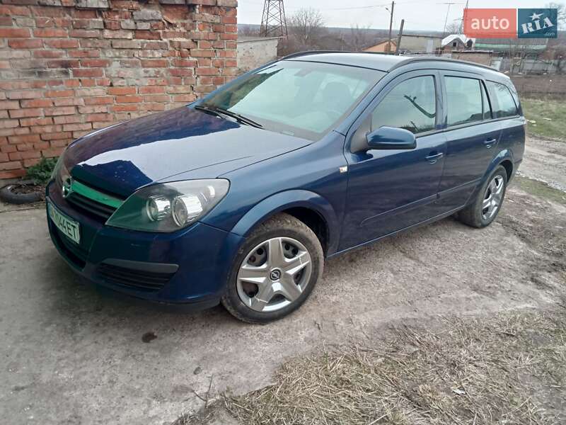 Универсал Opel Astra 2006 в Новомиргороде
