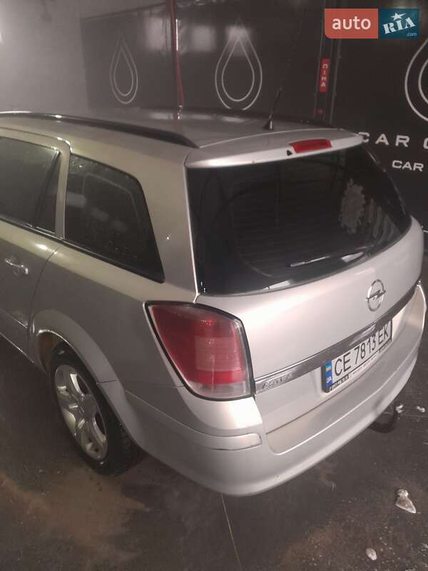 Универсал Opel Astra 2007 в Заставной