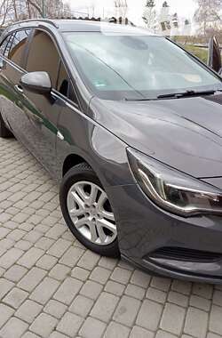 Универсал Opel Astra 2016 в Снятине