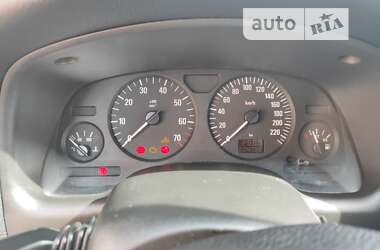 Седан Opel Astra 2006 в Харкові