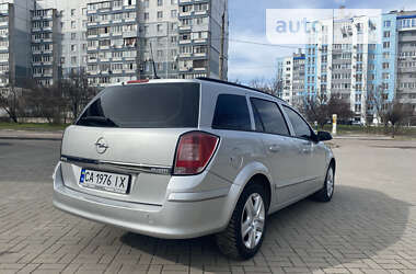 Универсал Opel Astra 2008 в Черкассах