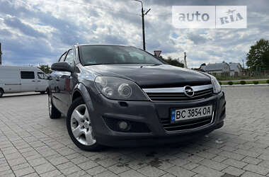 Универсал Opel Astra 2009 в Бориславе