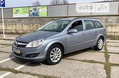 Універсал Opel Astra 2008 в Вінниці