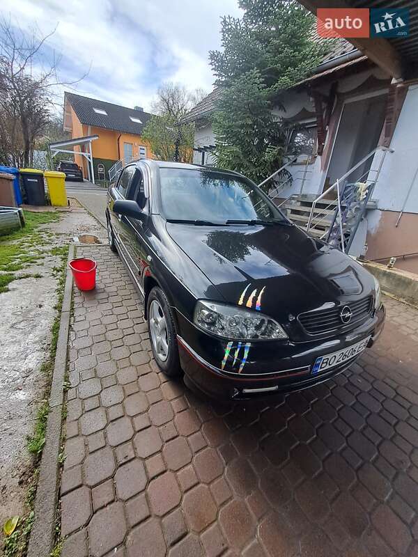 Универсал Opel Astra 2008 в Залещиках