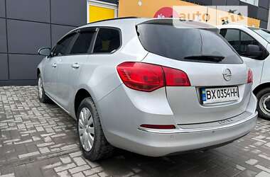 Универсал Opel Astra 2014 в Шепетовке