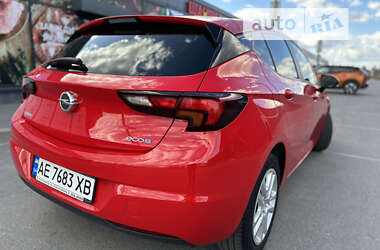 Хэтчбек Opel Astra 2016 в Днепре