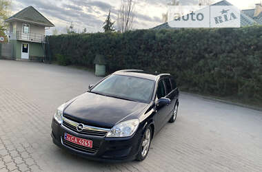 Універсал Opel Astra 2008 в Мостиській