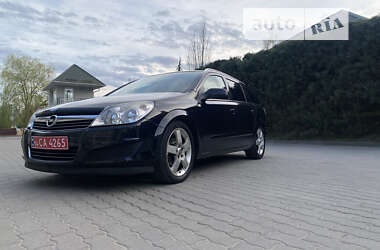 Універсал Opel Astra 2008 в Мостиській