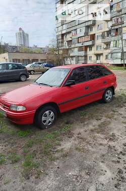 Хэтчбек Opel Astra 1992 в Киеве