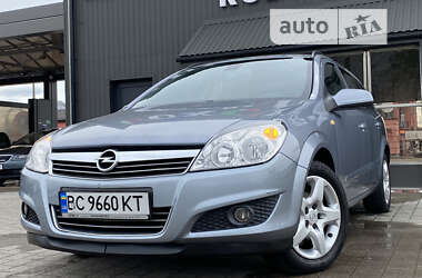 Универсал Opel Astra 2007 в Дрогобыче